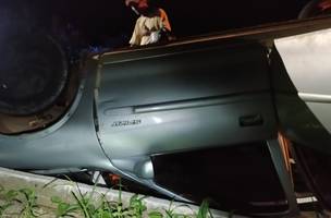 Colisão entre caminhão e carro deixa duas pessoas feridas em Campo Maior, Piauí (Foto: -)
