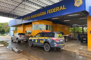 Carro furtado em Brasília é recuperado pela PRF em Floriano, Sul do Piauí (Foto: -)