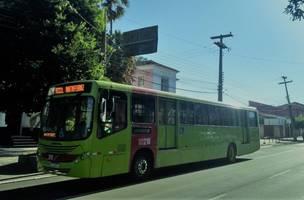 Transporte coletivo ganha reforço de 70 ônibus para o segundo dia de prova do Enem (Foto: -)