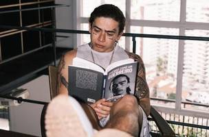 Humorista Whindersson Nunes vai lançar livro em shopping de Teresina (Foto: -)