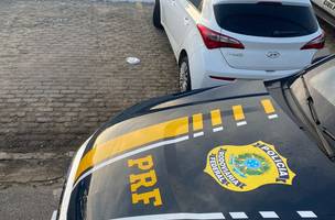Homem de 43 anos é preso no litoral do Piauí com carro roubado no Ceará (Foto: -)