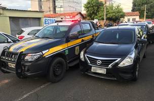 Veículo roubado em São Paulo é recuperado pela Polícia Rodoviária em Teresina (Foto: -)