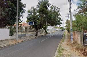 Novo semáforo com botoeira sonora é instalado na Rua Visconde da Parnaíba (Foto: -)