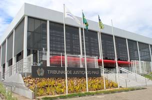 Juíza aponta insuficiência de provas para julgar membros do PCC por morte de jovem em Teresina (Foto: -)