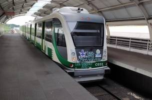 Metrô de Teresina volta a funcionar nesta terça-feira depois de problemas no freio (Foto: -)
